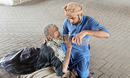 ما وراء المساعدات: القوة المدهشة للتعاطف في حياتنا اليومية